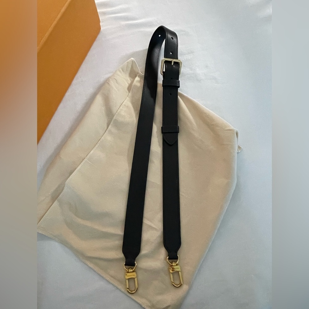 Louis Vuitton | Odeon NM Handbag Monogram Canvas PM Crossbody | Black - Picture 6 of 16
